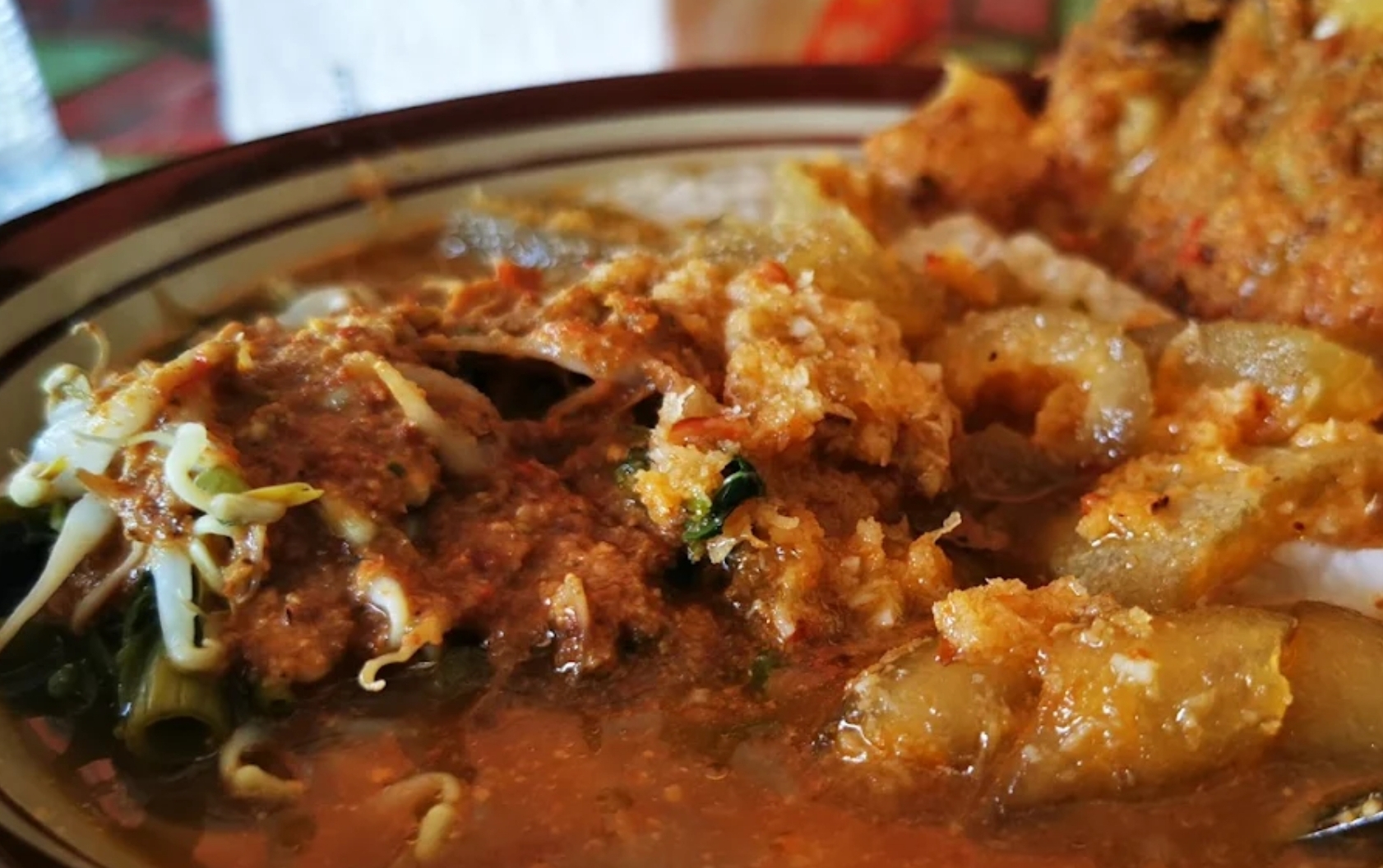 Burbacek, Kuliner Legendaris Indramayu yang Pedas Gurih dan Ramah di Kantong