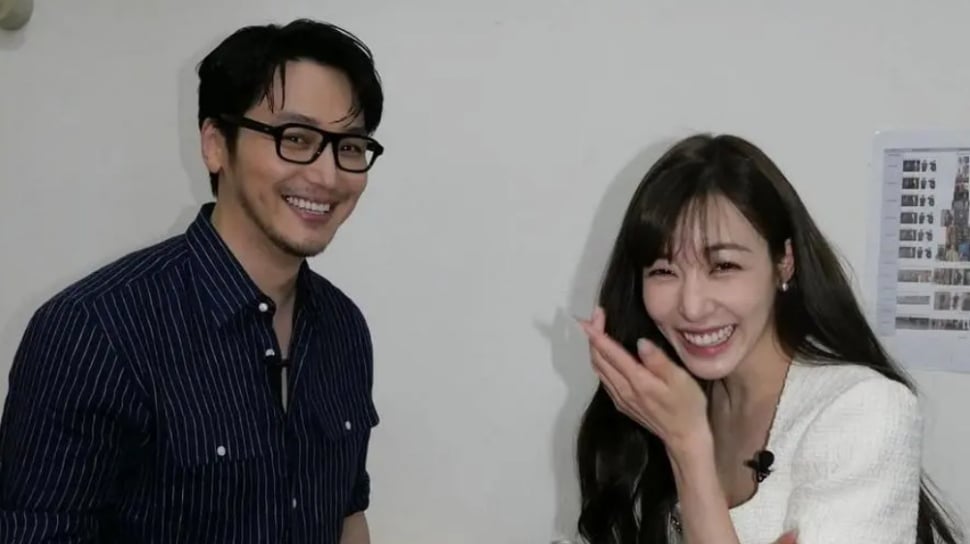 Byun Yohan dan Tiffany SNSD Resmi Jadi Suami Istri Hari Ini