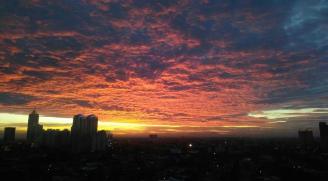 Fakta Menarik Langit Sore Menjelang Magrib, Dari Warna Senja hingga Fenomena Cahaya