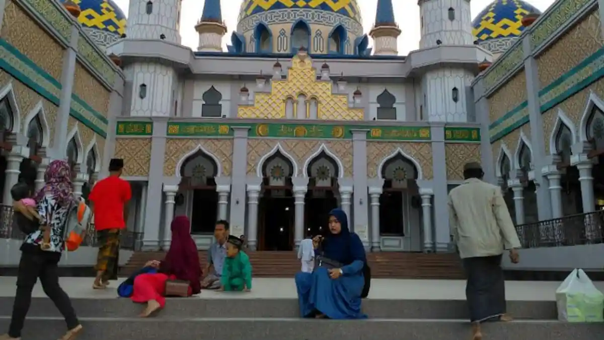 Jadwal Buka Puasa Hari Ini, Sabtu 21 Februari 2026: Cek Waktu Maghrib di Kota Anda