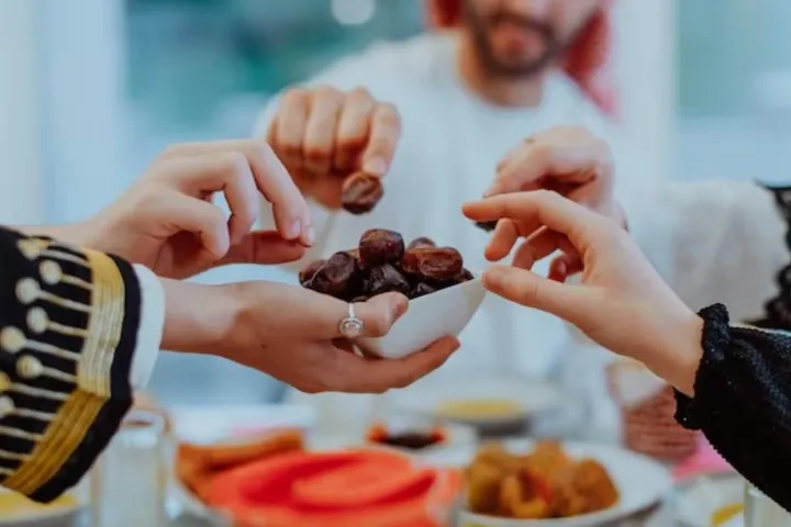 Keutamaan Puasa Ramadan, Bukan Sekadar Menahan Lapar tapi Juga Melatih Diri
