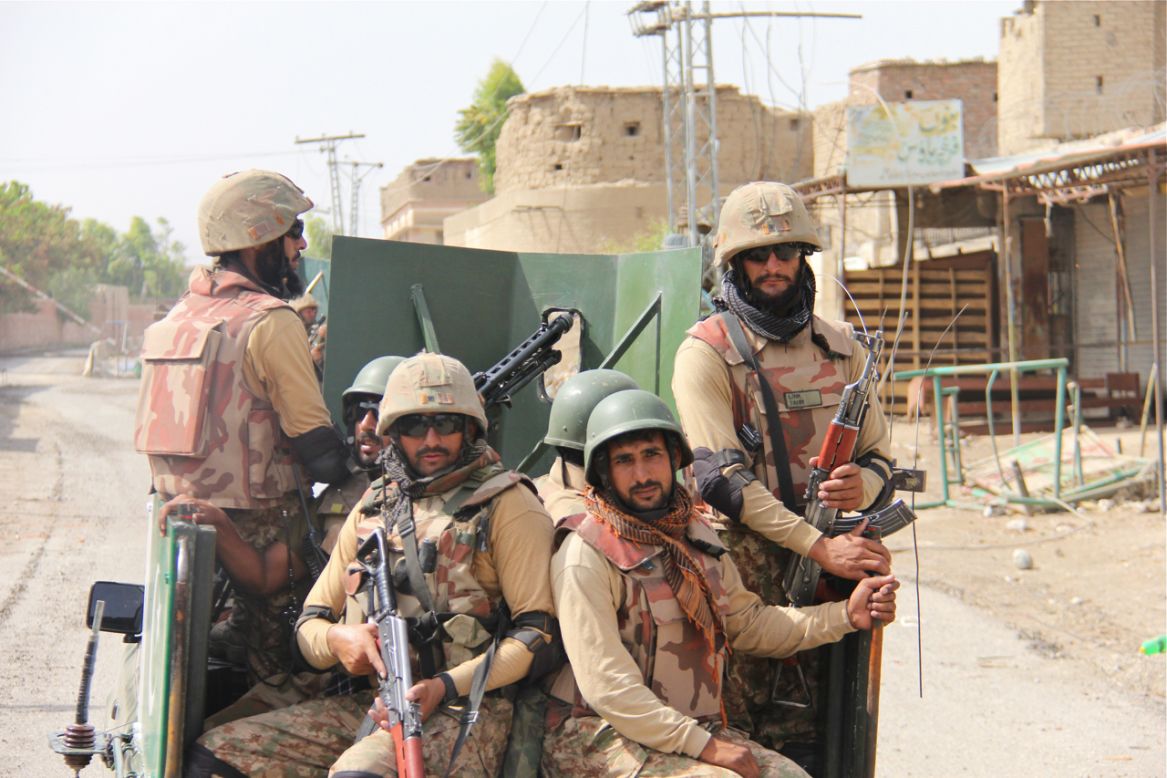 Pakistan Nyatakan Perang Terbuka dengan Afghanistan, Ketegangan Kawasan Memanas