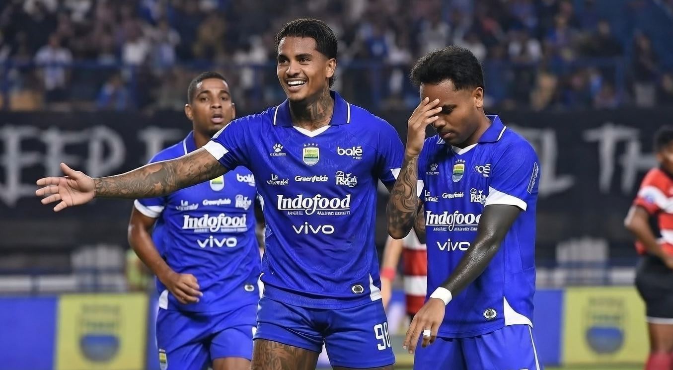 Persib Bandung Hajar Madura United 5-0, Ramon Tanque Cetak Brace di GBLA