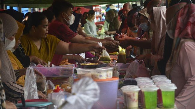 Tren Takjil Viral di Media Sosial, UMKM Kebanjiran Pembeli Selama Ramadan
